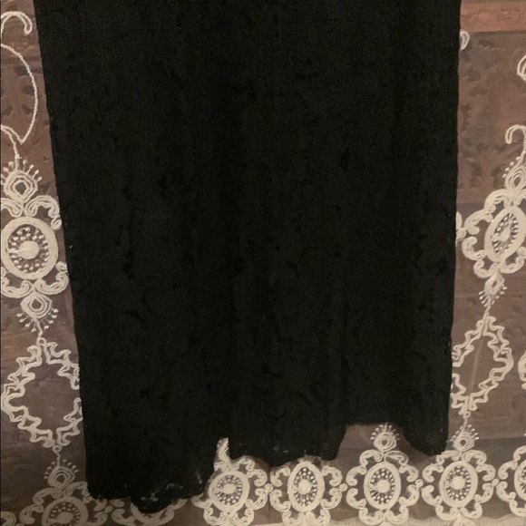 Ever Pretty Black V-Neck Backless Cocktail Gown - Picture 8 of 9